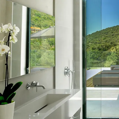 Villa Scirocco Luxury & Vasiliki (Lefkada)